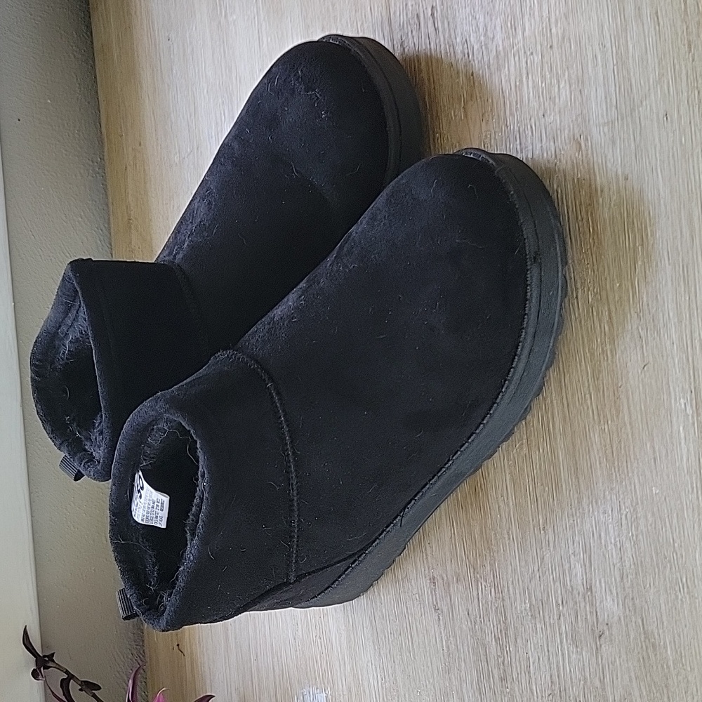 SO | Women’s Black Faux Fur Winter Ankle Boots